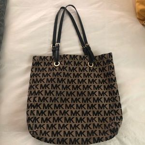 Authentic Michael Kors purse